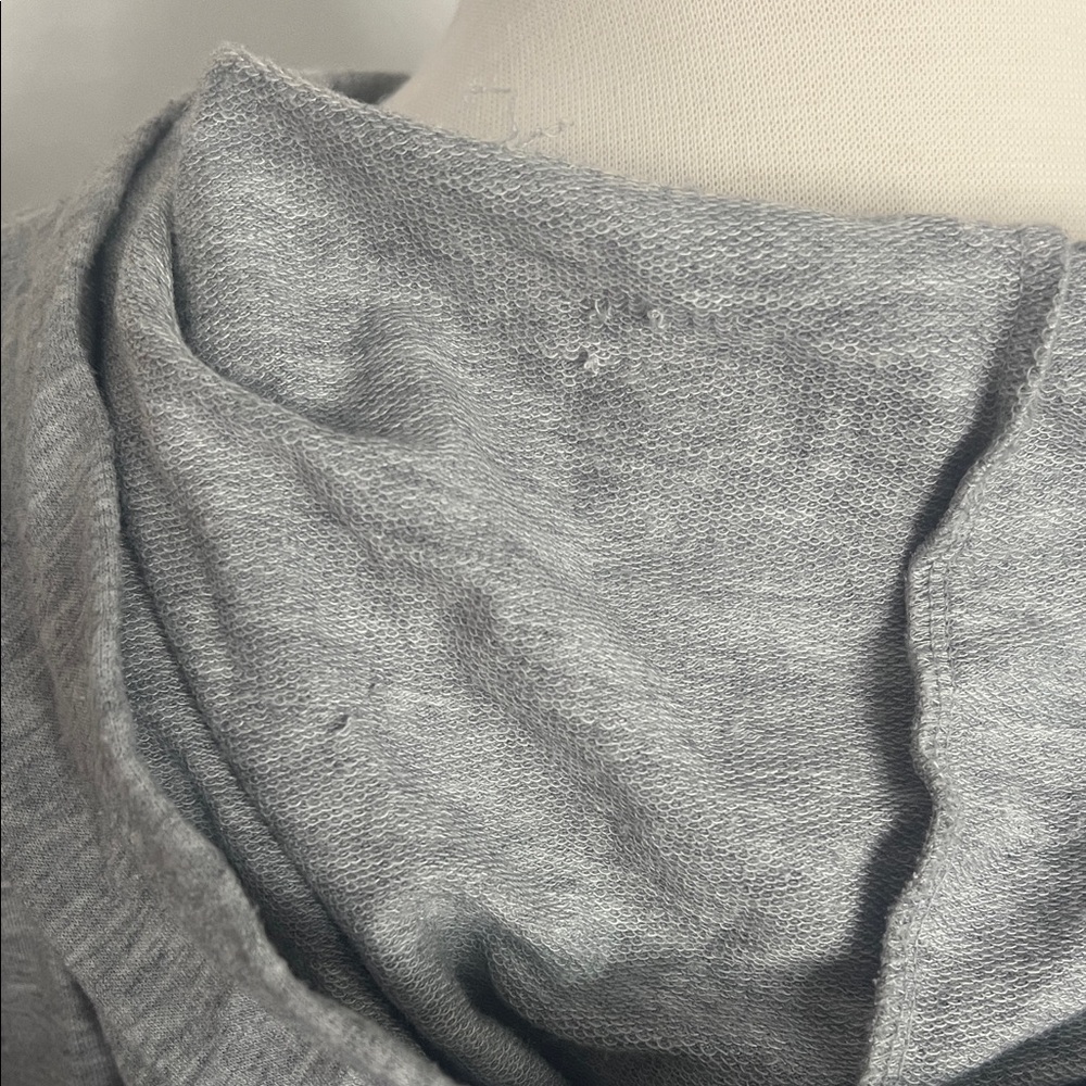 a:glow Heather Gray Maternity & Nursing Pullover, Medium - Picture 5 of 6